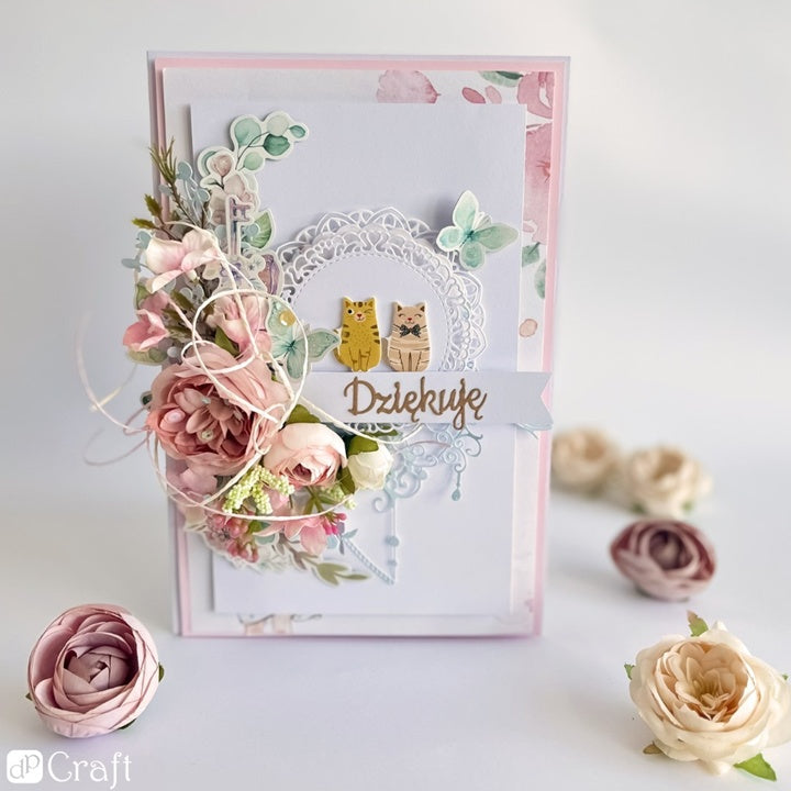 Papirni isečci sa boho cvećem i leptirima – set od 50 komada