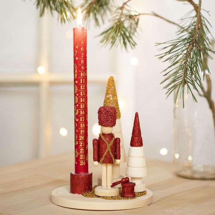 Drvena figura za dekorisanje - Krcko Oraščić 18 cm | Artmie