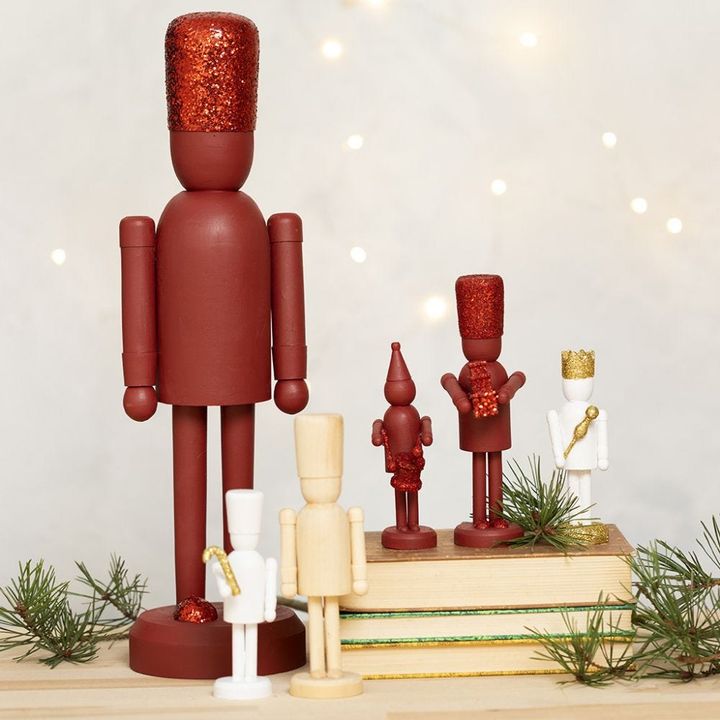 Drvena figura za dekorisanje - Krcko Oraščić 18 cm | Artmie