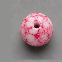 Okrugle staklene perle sa efektom mermera 8 mm – 15 kom – roze-bela
